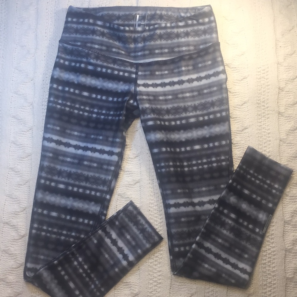 Mondetta active wear  leggings sz M